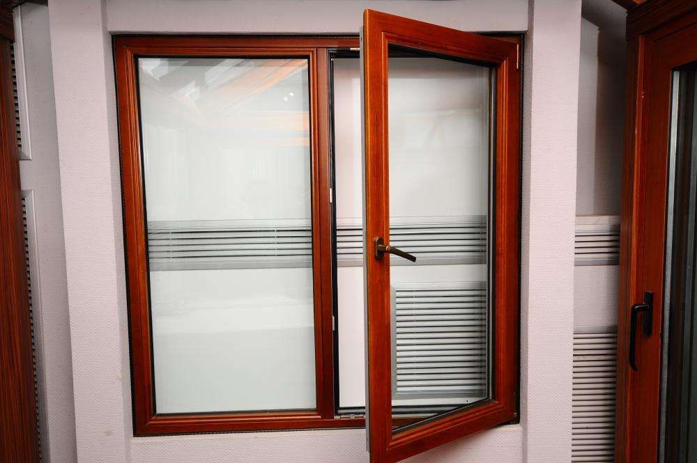 烏蘭察布木鋁門(mén)窗