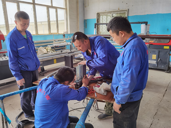 木鋁門窗價(jià)格